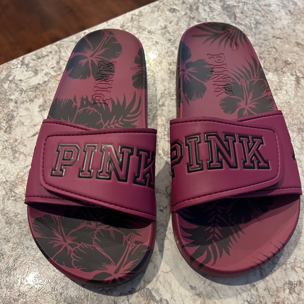 VS PINK Tropical Hibiscus Sandals